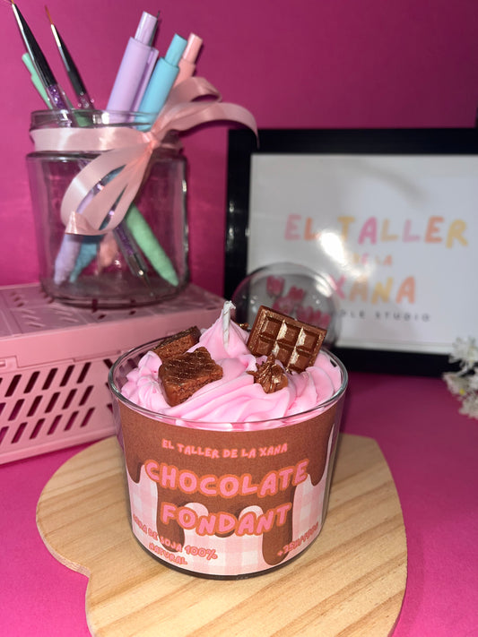 Vela gourmet con aroma de chocolate fondant