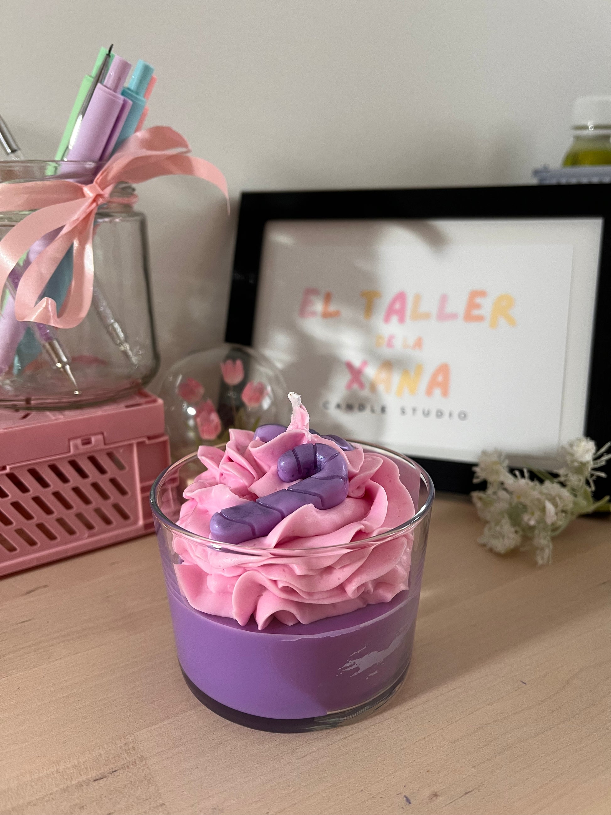 Producto vela gourmet con aroma a piruleta